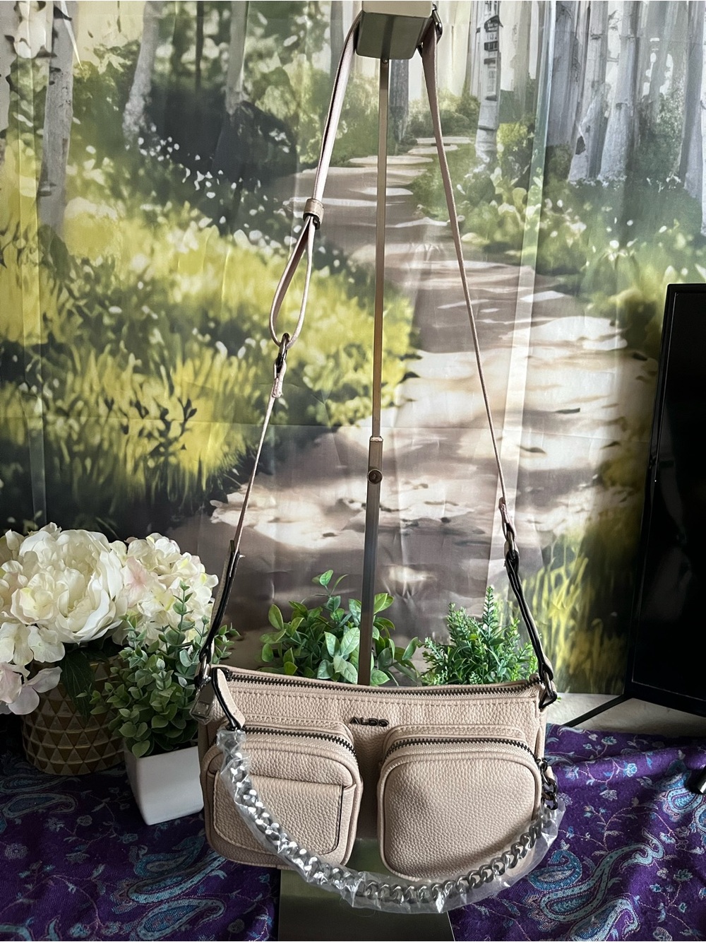 ALDO Everyday Multi-pocket utility Crossbody bag